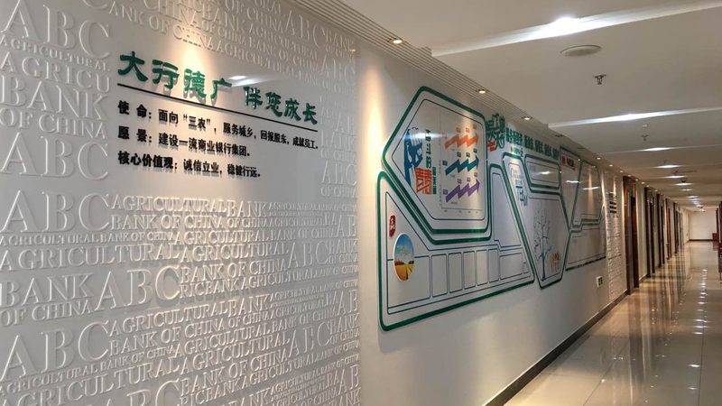 户外防风挡板：尺寸规格背后的考量